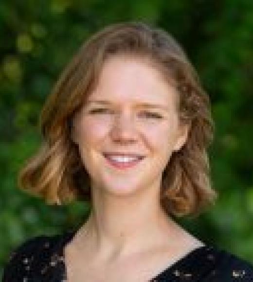 Profile photo of Alexandra Gulachenski